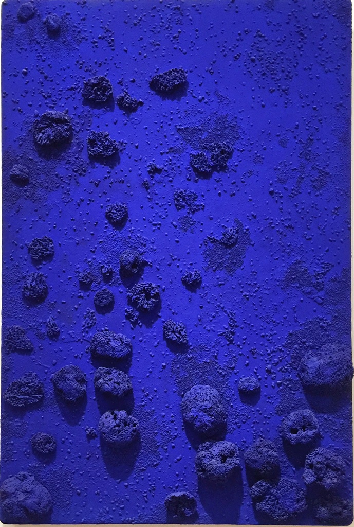 Blue Sponge Sculpture RE 17